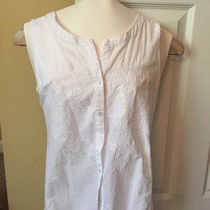 White sleeveless embroidered top